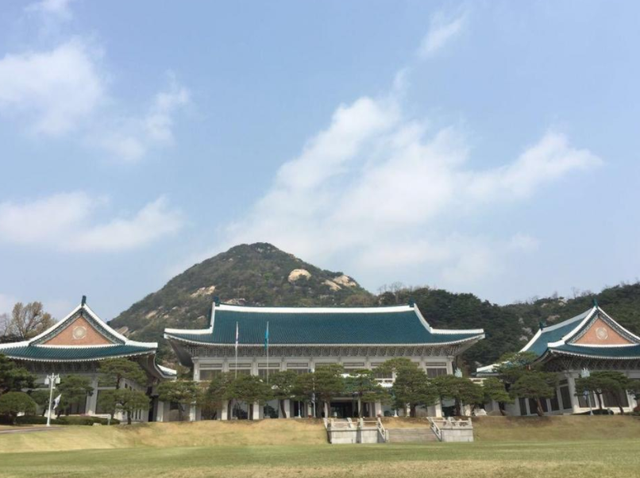 福建闽南网 考验文在寅的时刻到了!韩执政党接连惨败,迅速轰动世界