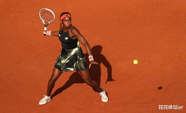 法网|创纪录！纳达尔超越费德勒，女单NO.8轰6-0，17岁天才收退赛大礼