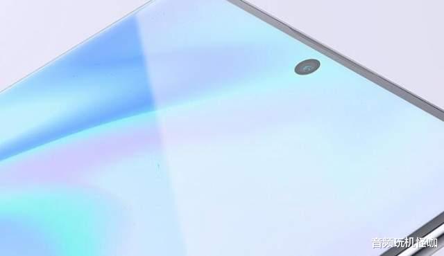 中兴 跌破4000元！6400万三主摄+8GB运存+256GB，开始认真卖货