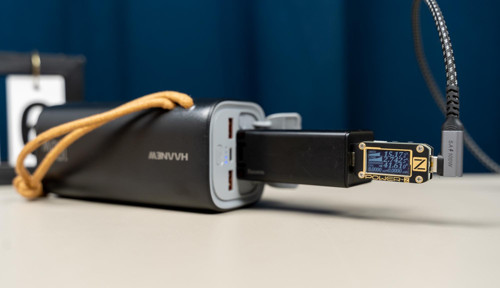 赵月看花花|超级便携，AC交流电随行、哈能户外便携100W移动应急电源 评测