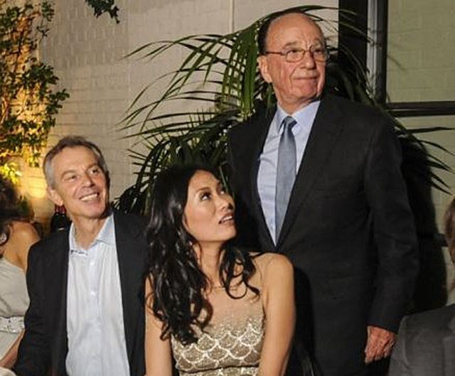 邓文迪|默多克离婚导火索：邓文迪约布莱尔过夜，邮件错发丈夫的手下