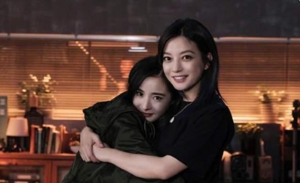 赵薇|事发突然！赵薇被全网除名，3位“顶流”受牵连，穷途末路见人心