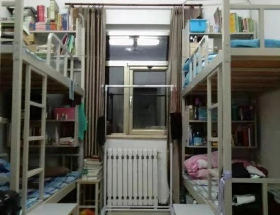 一更育儿|大学生违禁品大公开,男女寝不同一眼可辨,你上学用过违禁品吗?