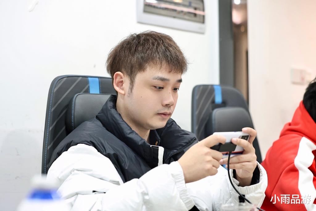 打野|月光被K甲教练碾压，初晨玩了六局“兰陵王”，九月称他打野更强