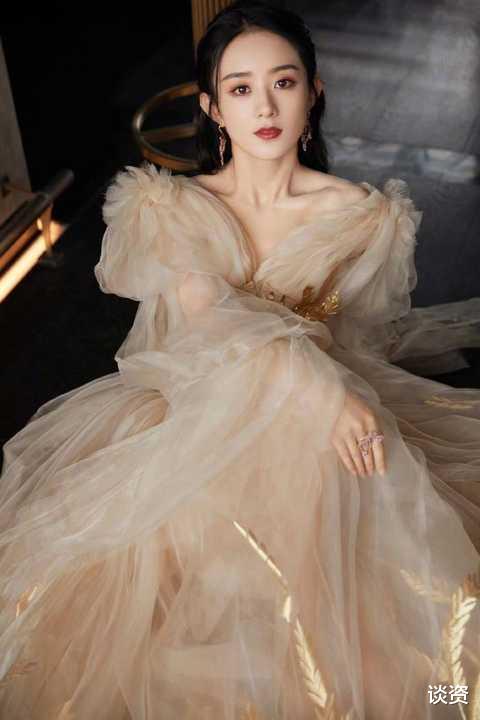 电视剧|赵丽颖近照瘦脱相，锁骨凹陷明显，气质大变似网红