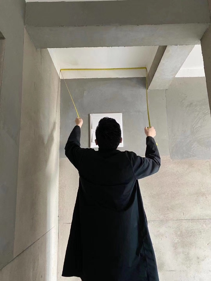 打了个如意算盘,层高4米7我准备现浇一个隔层,物业凭啥拦着不让?