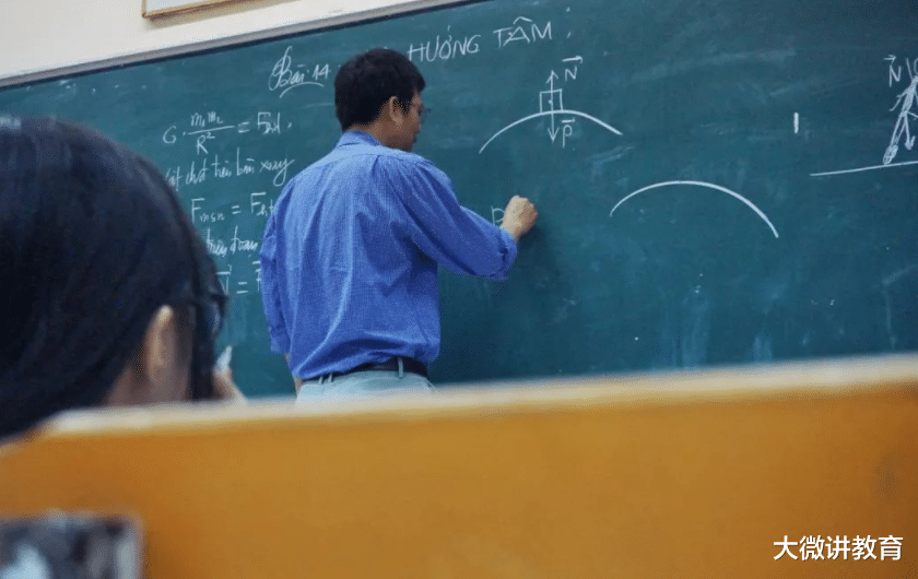 大学生|“职业幸福感”排行榜，医生无缘前三，榜首很多人想象不到