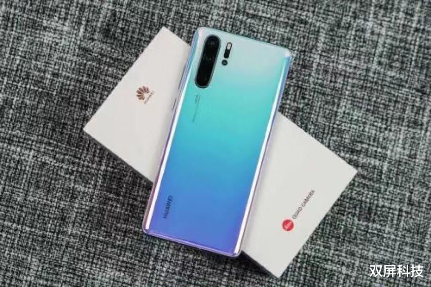 华为鸿蒙系统 从5988跌至2780，鸿蒙系统+IP68+曲面屏，从高端市场跌至中端市场