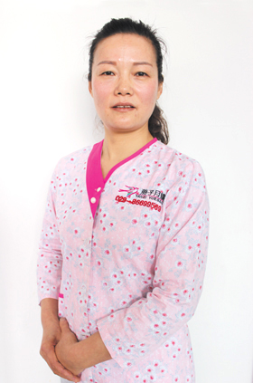 西安燕子月嫂|西安催乳师月嫂李善兰辛勤付出，授人以渔，倍受客户认可！