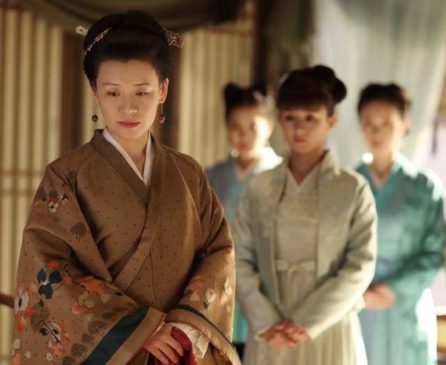 鲲鲲爱写作|《知否》王氏在盛家处境艰难，为人妻、为人媳，她的三错你别犯