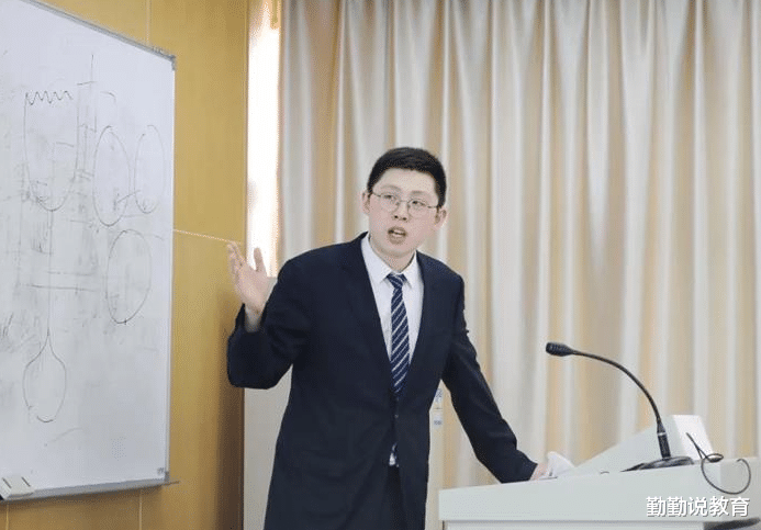 国企|“最佳男友”职业排名榜，“国企员工”垫底？独占鳌头的竟是这个