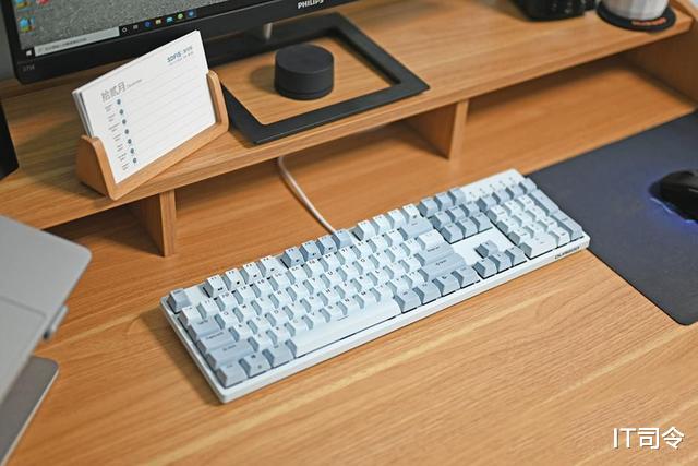 vivo|顏值實力并存，性價比首選，上手體驗杜伽K310機械鍵盤