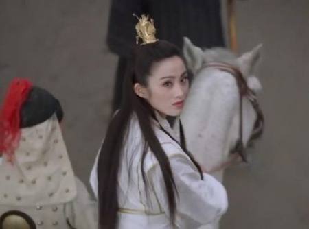 周星驰|与周星驰合作过的星女郎一个比一个惊艳，只有最后一位不靠颜值，不服不行！  ?