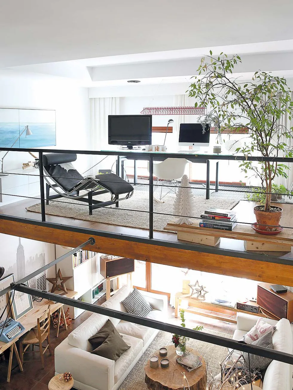 有了大落地窗，这套复式阁楼房，采光效果就是那么棒！