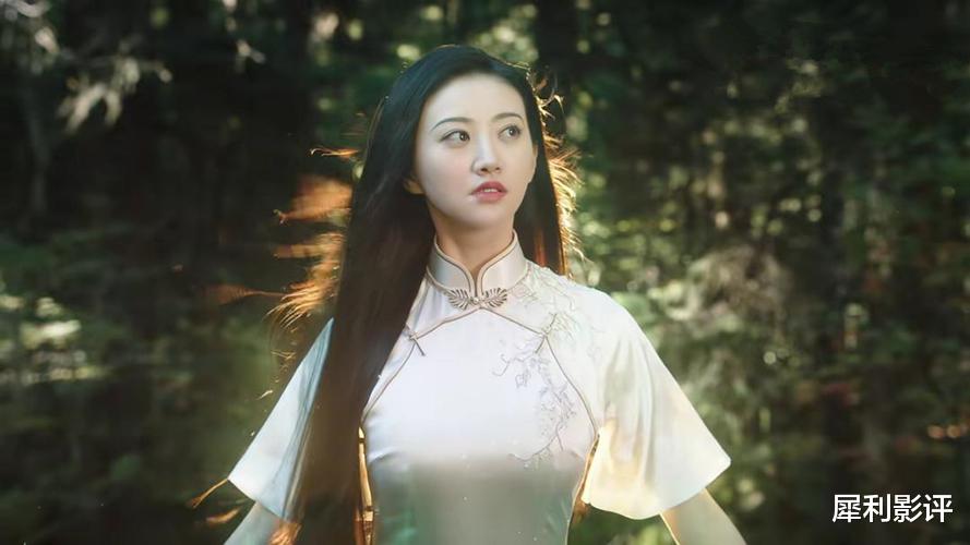 景甜|景甜沦落到和三线男星拍网剧，网友：这是真没敢想过