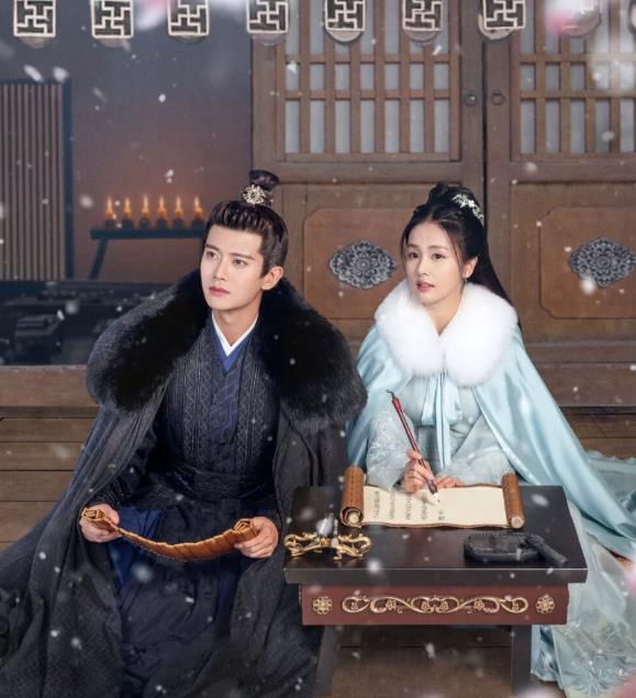 李沁|李沁《请君》刚杀青，网传其下部剧已定，男主被称作古装天花板？