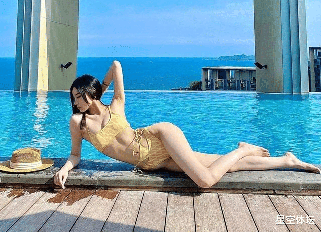 范志毅|范志毅女儿携男友庆生，意外曝光海景别墅，与大七岁男友很甜蜜！