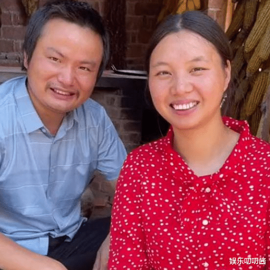 人物设定|曝牛爱芳“父母”租约到期，拿5000元回家过年，网友：坐等新演员