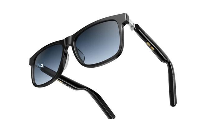 |灵活可更换式镜腿设计，声阔推出首款智能音频眼镜Frames Wander