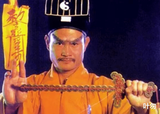 林正英|上映8天票房仅248万，离开林正英后，他真的挑不动僵尸片的大梁