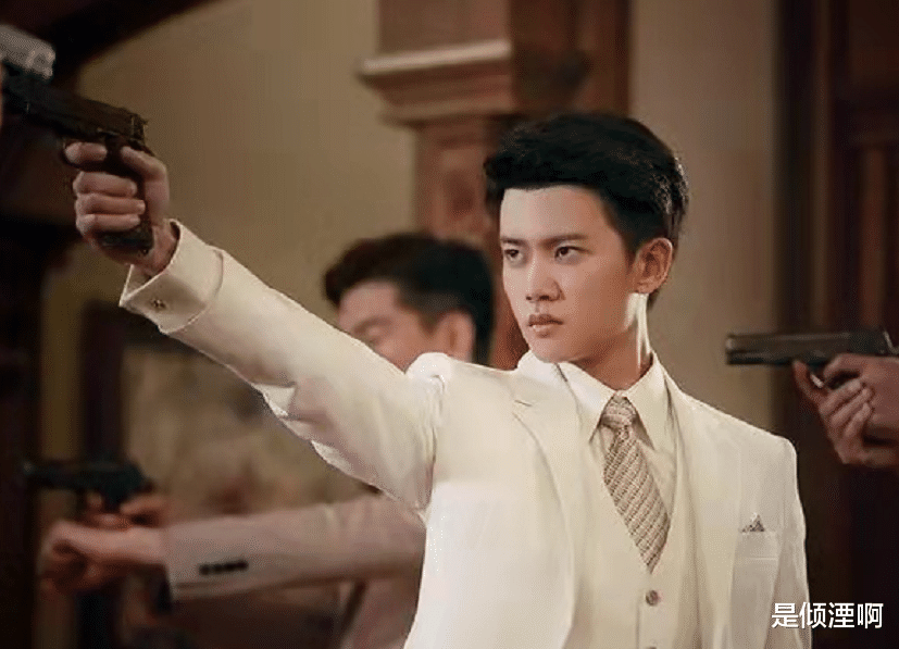 任嘉伦|任嘉伦再度挑战民国剧，或将搭档人气女神李一桐，剧情令人期待！