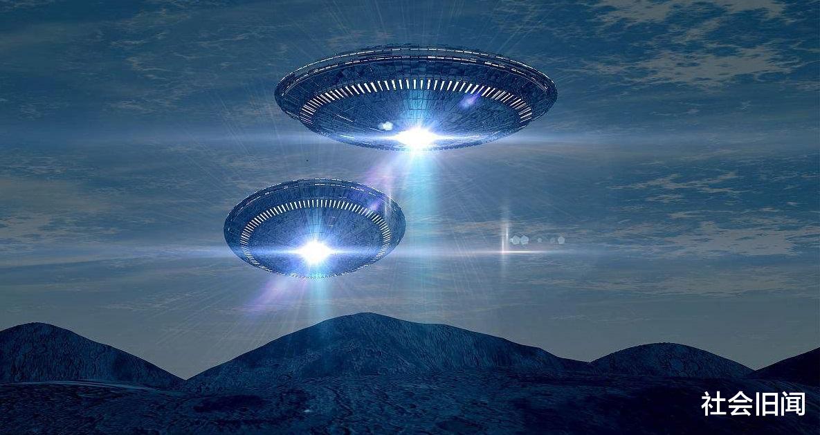网友拍到不明飞行物,疑似外星人的飞碟,9100米高空还能有什么东西