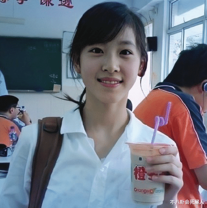 沉珂|10位初代网红现状：靠卖丑身家过亿，有人嫁豪门，有人精神失常