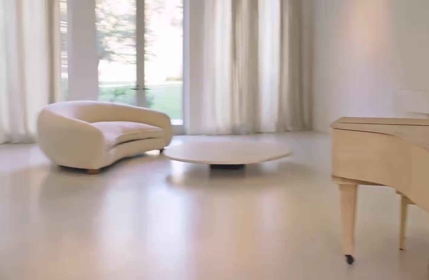 蓝宝清水 耗时4年花费4亿的清水混凝土豪宅—壕在哪？