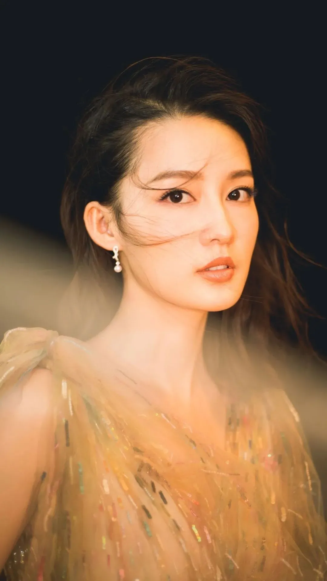 |明星壁纸李沁壁纸