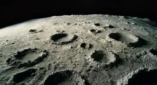 月球土壤已带回地球，为什么不带土星土壤回来？原因有2点