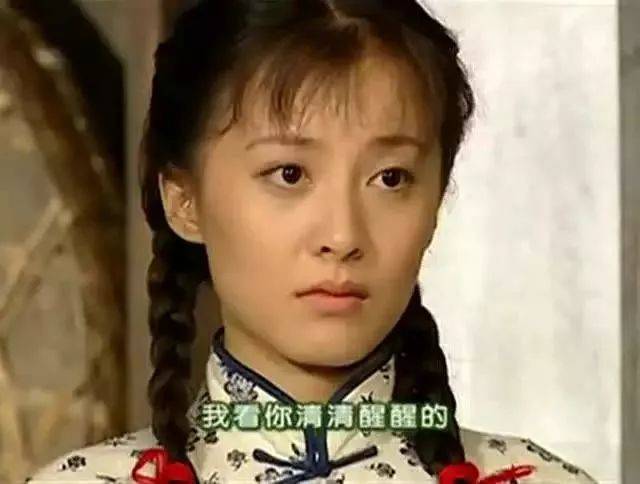 Angelababy|10位有“苦感”的女星，笑起来灿若玫瑰，不笑时走红毯都让人想哭