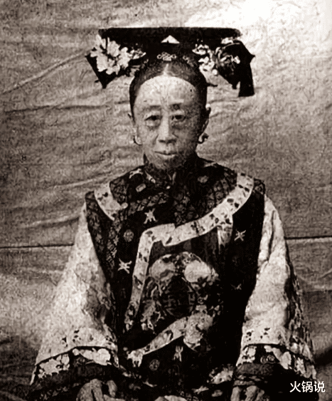 秀女|清朝“选秀”囊括所有八旗女子，为何照片中却那么丑？原因很现实