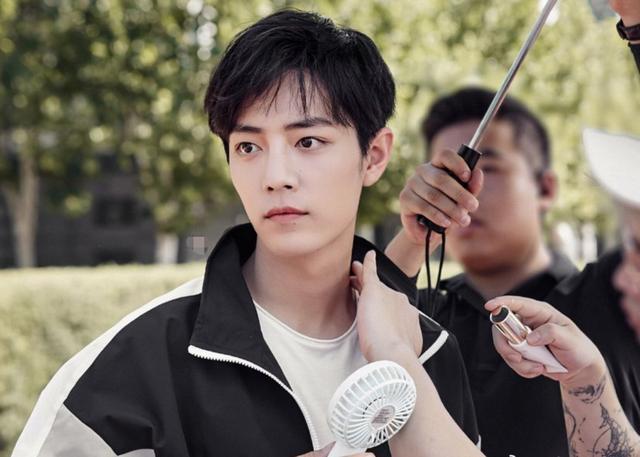 肖战|为何很多人抵制肖战，他却仍能站在娱乐圈最顶端？三个原因太真实