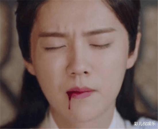 杨紫|女星“吐血戏”：刘亦菲像放烟花，杨紫令人心疼，而她是来搞笑的