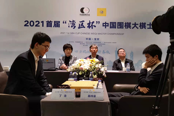 辜梓豪|丁浩兵不血刃通盘压制辜梓豪 加冕中国首位大棋士