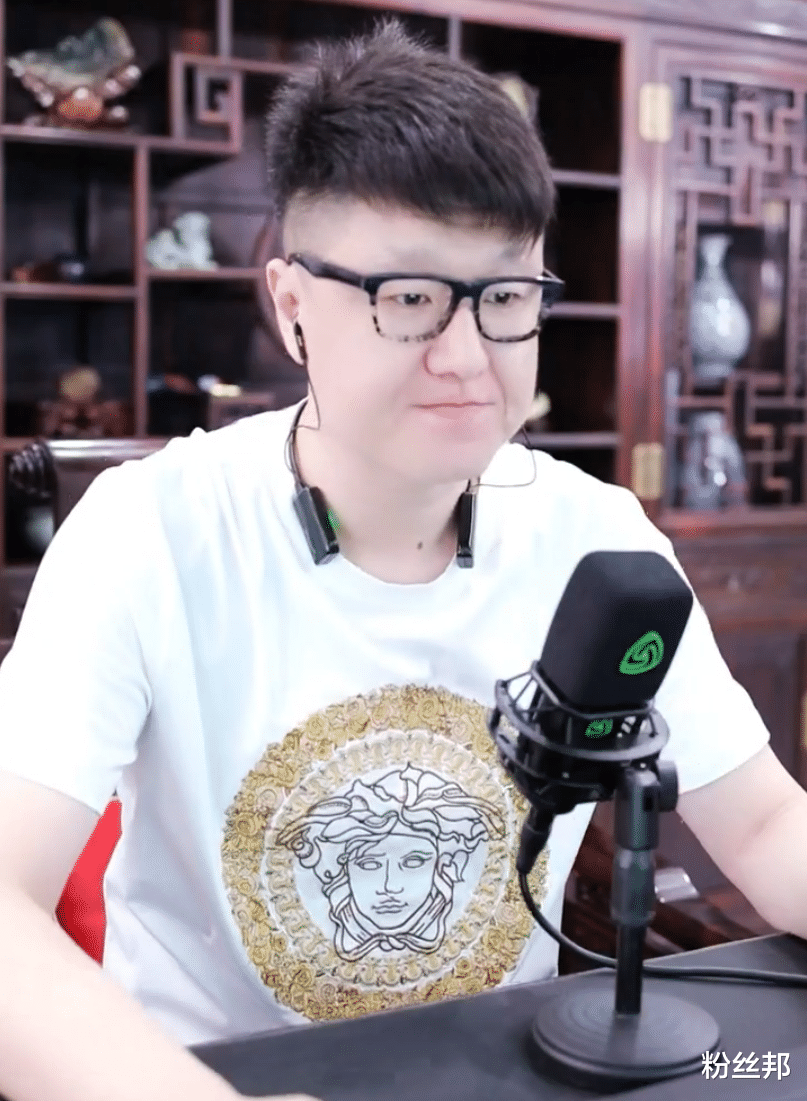 王冕|小天天连胜被断骂人，大佛带徒弟致歉王冕大哥，被粉丝嘲讽太怂了