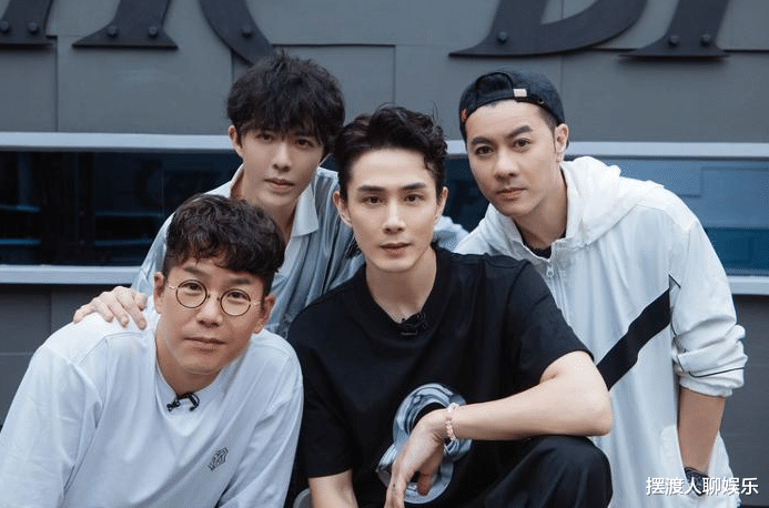 综艺节目|有人哭泣有人嗨皮，一个成团夜，也是一把双利剑