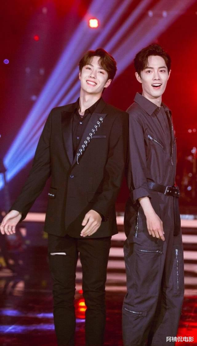 肖战|肖战连登三台春晚，王一博登上央视春晚，谁更受粉丝、官媒青睐