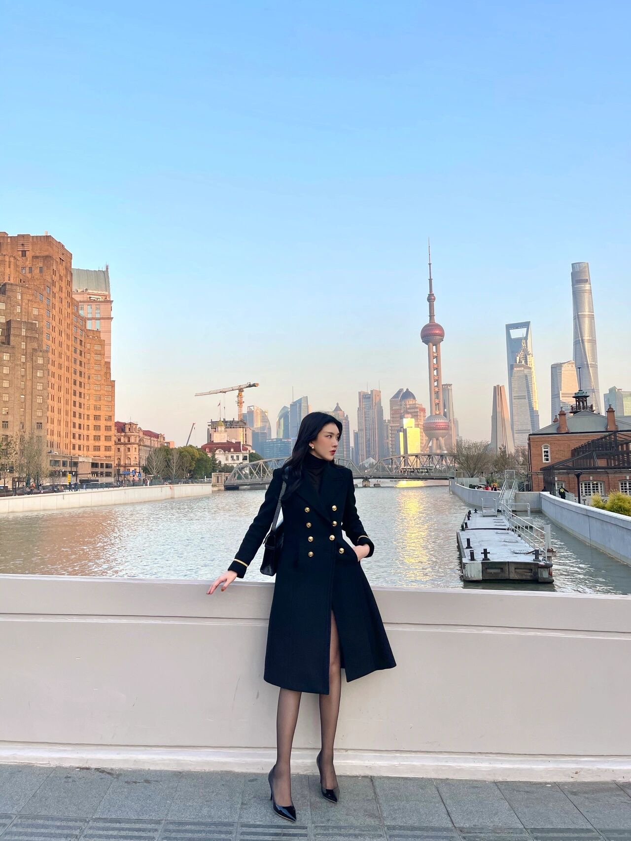 |请领导帮忙时说要请吃饭,事后领导常问起,你说到底请不请