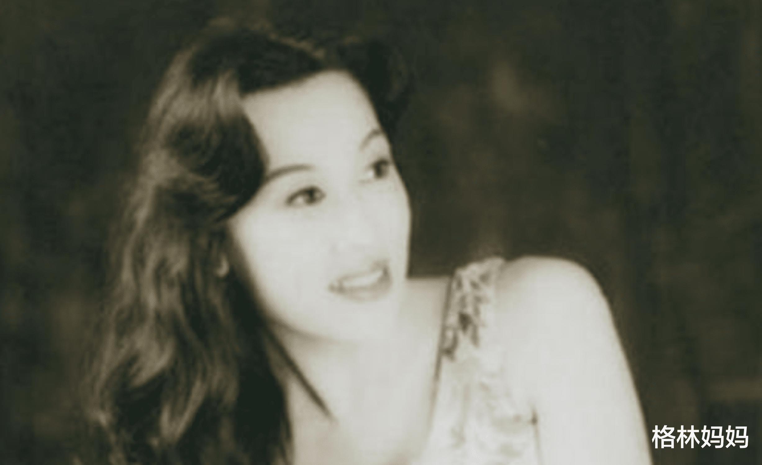 女孩|“中国首位变性人”张克沙：21岁嫁大32岁富豪，丈夫至死不知真相