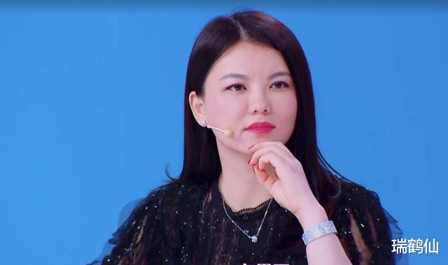 健身|李湘颜值终于回升,减肥成功后获得认可,直言:瘦身其实并不难