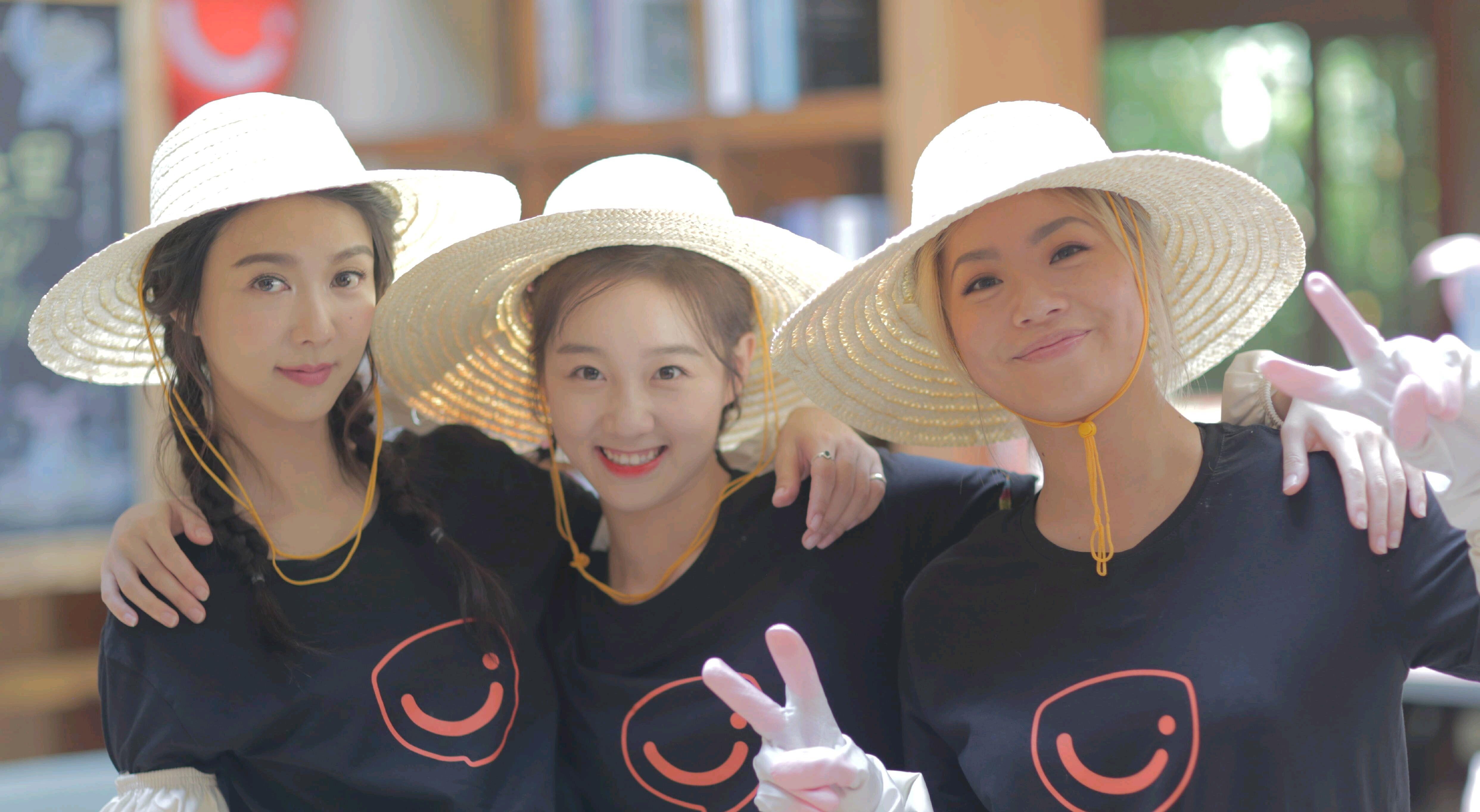 王菊|有实力不漂亮,曾和杨超越一起被骂,渴望机会的王菊,如今怎样了