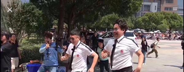 蔡小贩|7位因“发腮”颜值大跌的男星,从男神变成胖大叔,为何不自救?