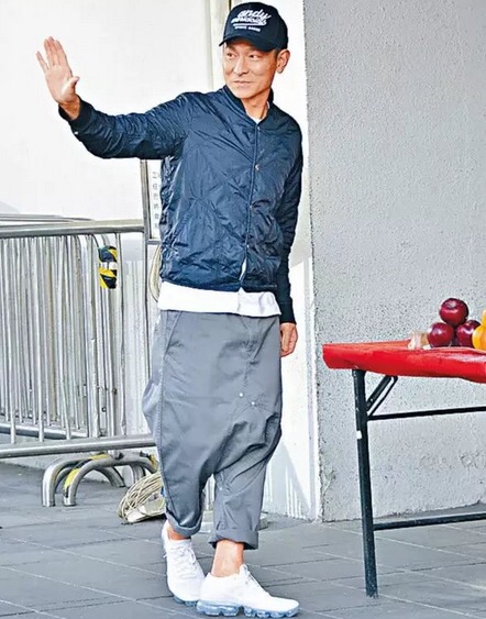 刘德华|就事论事！刘德华送别吴孟达，这3点真的没问题吗？