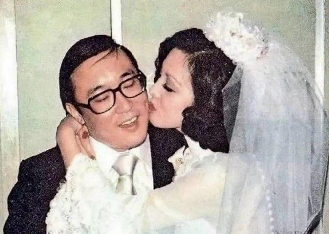 杨紫琼|何莉莉：隐忍43年熬死风流丈夫，独揽70亿家产，秘诀：坚决不离婚