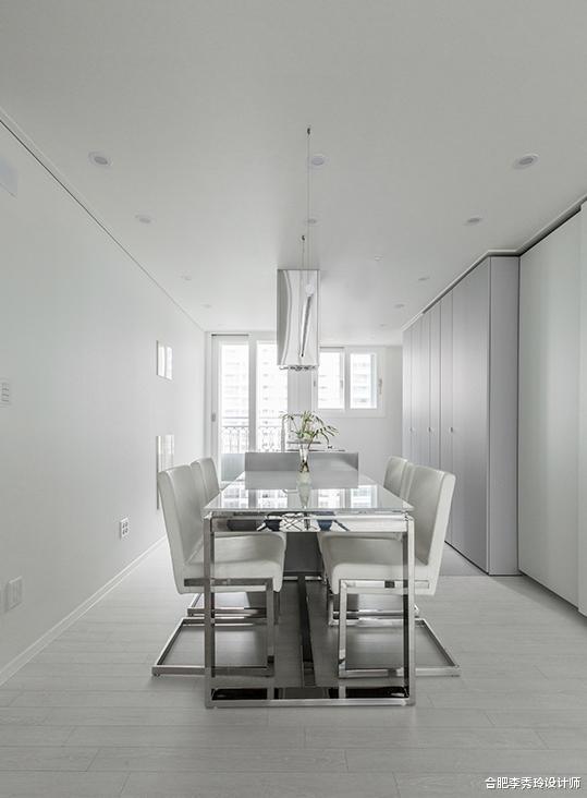 115㎡,收纳博主的家,客厅当家庭图书馆用,家里始终一尘不染