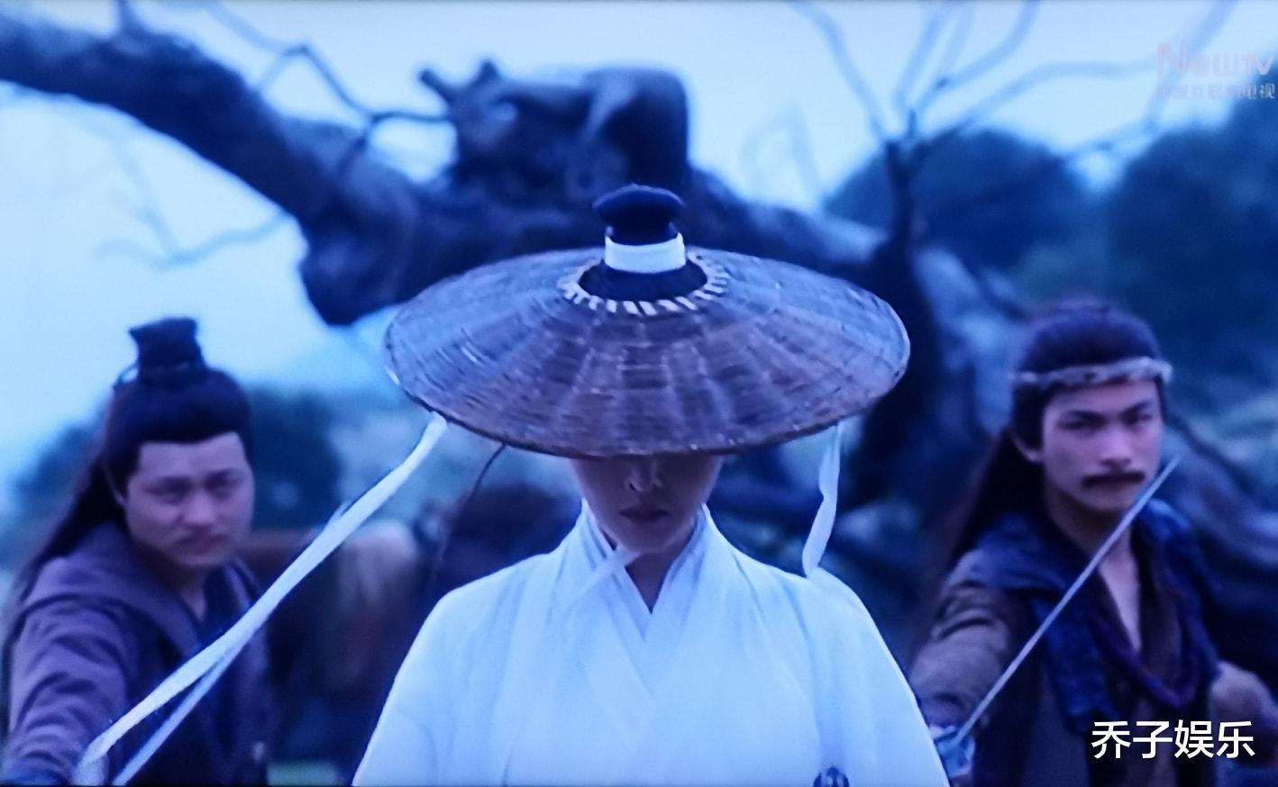 新疆维吾尔自治区|“王炸”变“炸弹”？看来央视把《雪中悍刀行》调深夜档是多明智