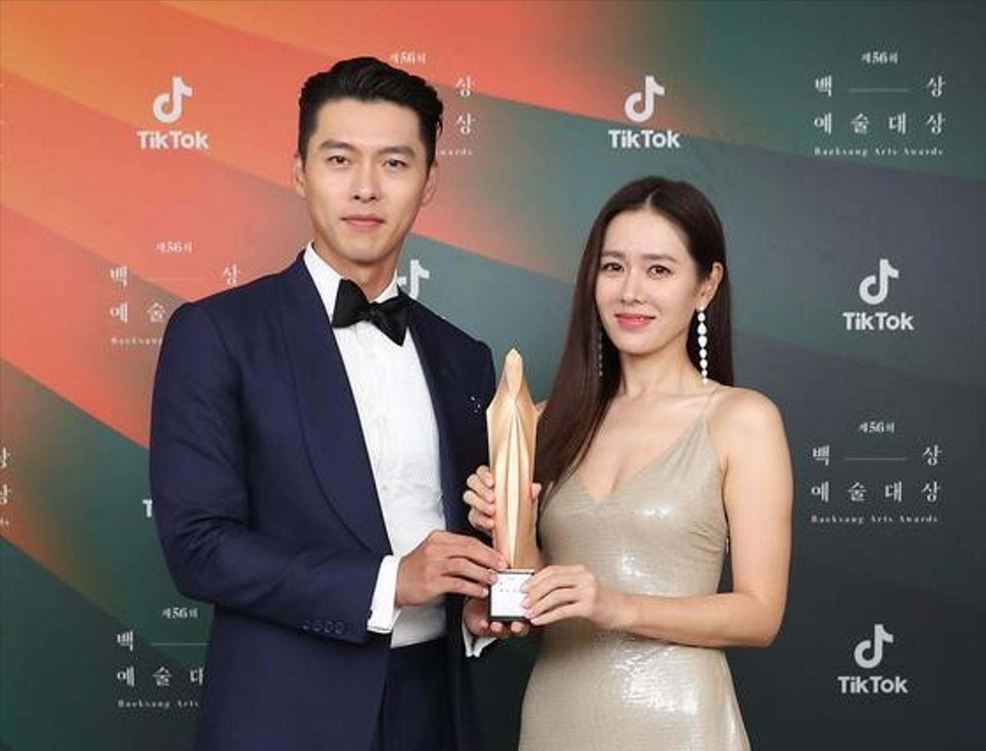 李沁|韩国娱乐圈今年喜事多：玄彬情定孙艺珍，朴信惠与崔泰俊奉子成婚