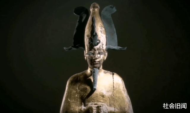 古埃及之神奥西里斯,被弟弟分解成14块,不仅是外星人还是机器人?