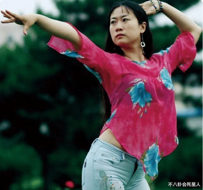 沉珂|10位初代网红现状：靠卖丑身家过亿，有人嫁豪门，有人精神失常